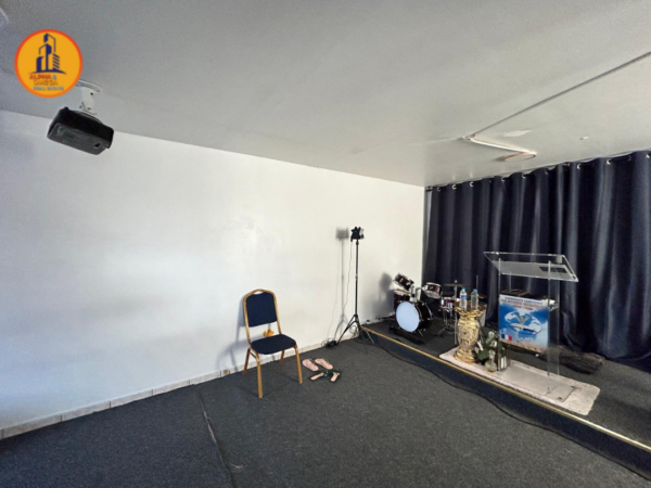 Salle pour Église Évangélique à Villetaneuse - 900€/mois – Image 5
