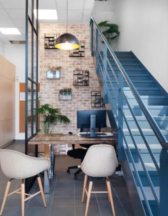 Local d’Architecte Haut Standing – 750 m², 7000€/mois, Bail 3-6-9 à Frépillon