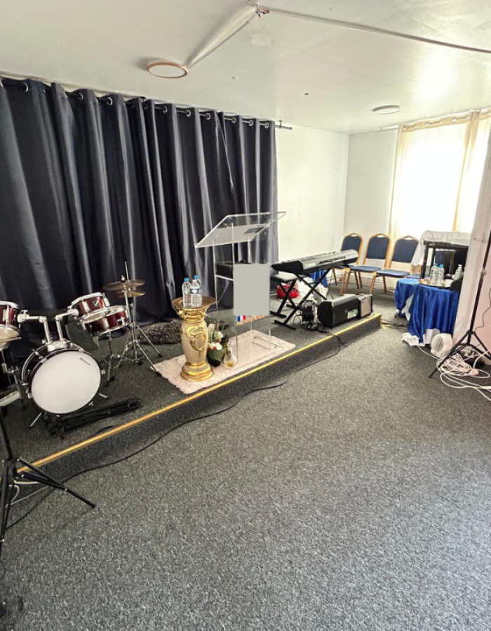 Salle pour Église Évangélique – 50 à 70 Personnes, 900€/mois